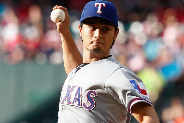 Long Ball Helps Rangers Back Darvish in Win