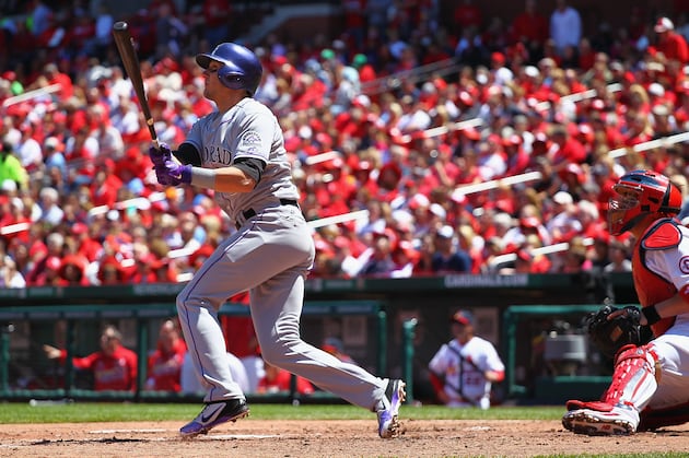 Rockies' De La Rosa Stymies Cards, 8-2