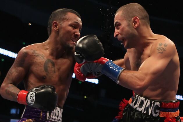 Darchinyan Crushes Gallo with 4th-Round KO