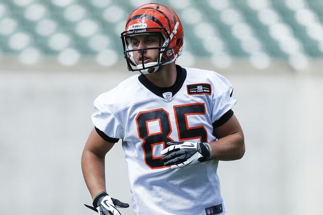 Bengals Try Eifert in Multiple Spots