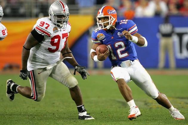 UF Hires Ex-QB Leak as Quality Control Coach