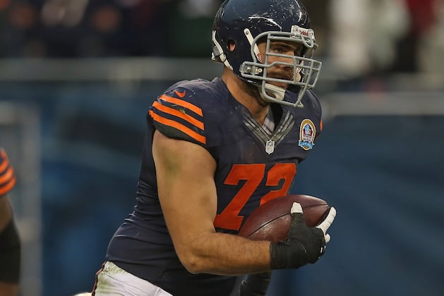Sources: Bears' Carimi Misses First OTA