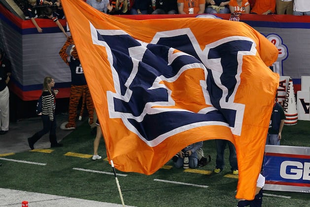 Auburn DC Johnson Sees Solid Defense Shaping Up