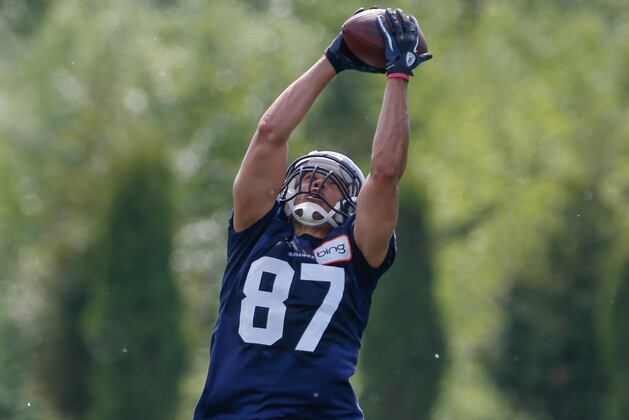 Seahawks Sign Two Tryout Players from the Northwest; Release Linebacker