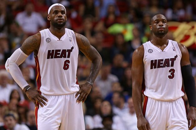 Greg Cote: Dwyane Wades Heroics Help Miami Heat in Comeback