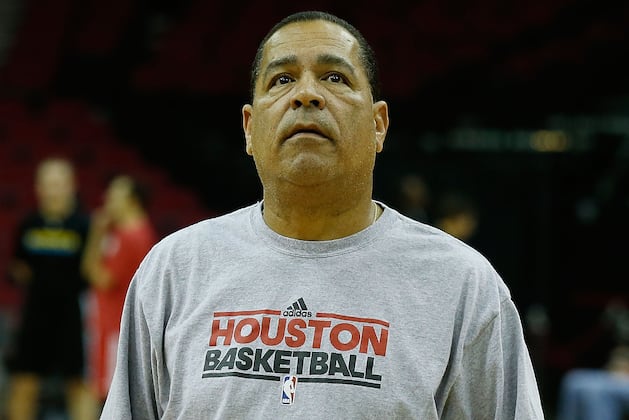 Sixers Get Permission to Speak with Houston's Sampson