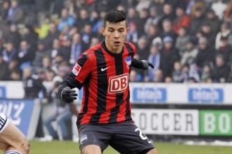 Report: Morales Mulling Multiple Offers in Germany