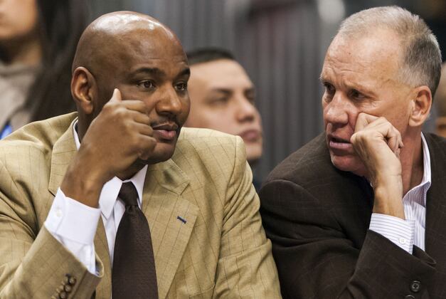 Report: 76ers to Interview Lead Asst. Curry