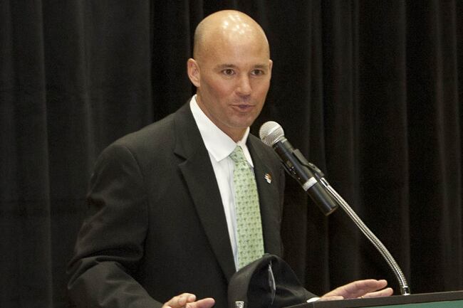 Stetson-head-coach-casey-alexander-at-press-conference_crop_north