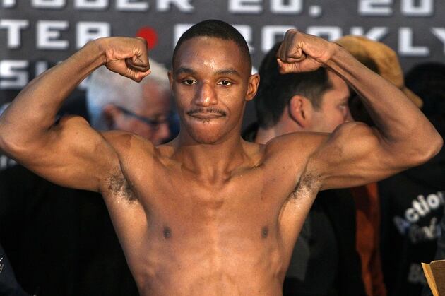 Devon Alexander Beats Down Lee Purdy for TKO Win