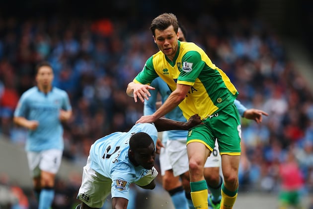 Norwich Deservedly Win Five-Goal Thriller at City