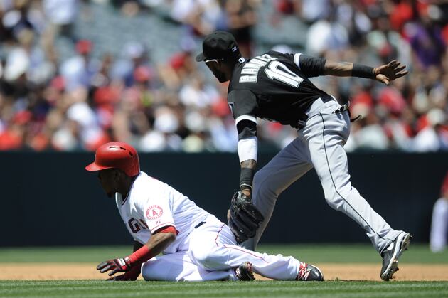 Angels 6, White Sox 2