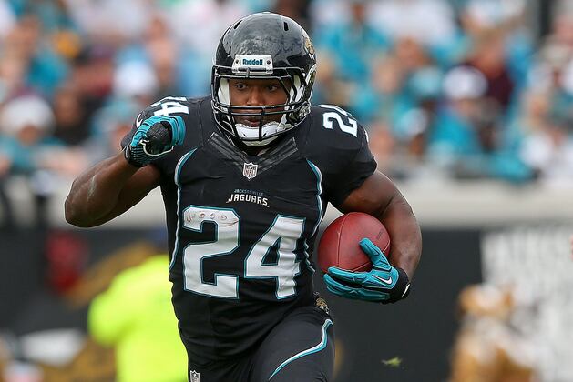 Bills Hosting Montell Owens at Practice