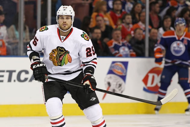 Stalberg Back in Lineup for Blackhawks, Who Are Looking for More Speed