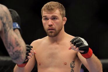 Caraway Denies Elbowing Zingano, Defends Healy Weed Comments