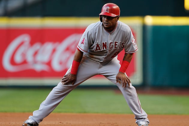 Erick Aybar Left Tonight's Game with Right Knee Soreness