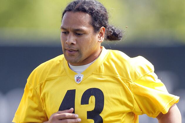 Steelers' Polamalu Trim, Fit as He Arrives for OTAs