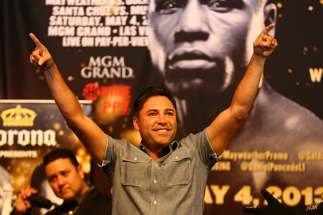 De La Hoya: I Think Mayweather Will Fight Canelo