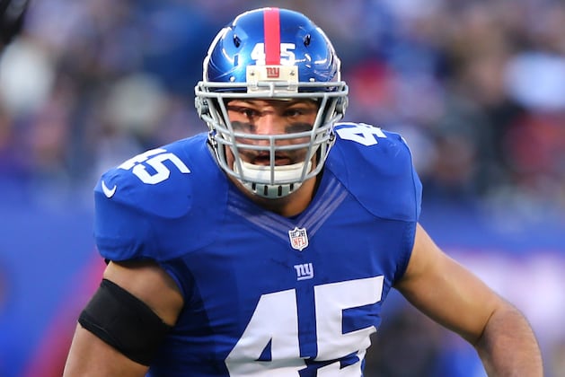 New York Giants FB Henry Hynoski Carted off Field During First OTA Practice