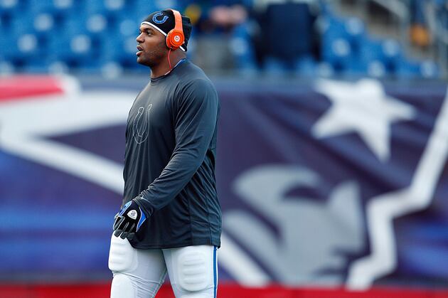 Chargers Sound Off on Freeney Addition