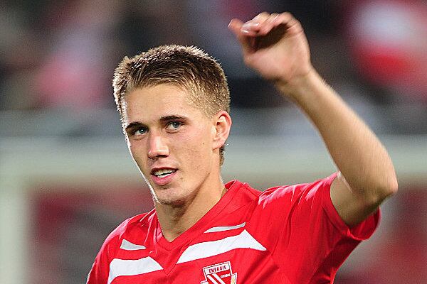 Peterson Staying on at Bremen