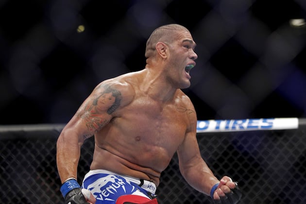 UFC 160: Silva Will Avenge Loss To Velasquez in Spectacular Fashion