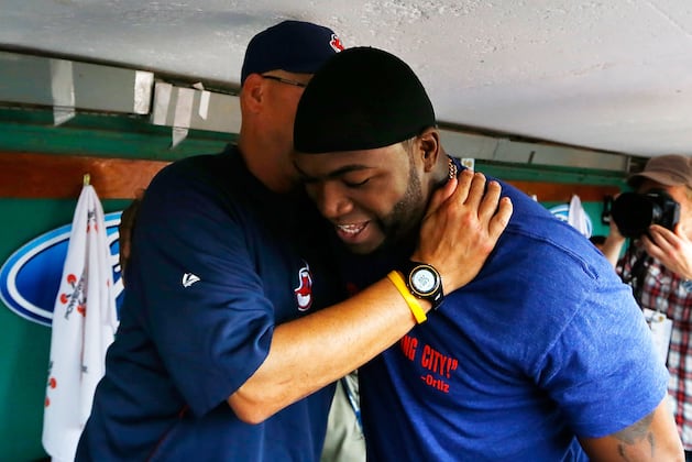 Terry Francona Receives Warm Welcome in Return to Fenway Park