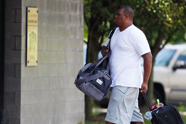On the Steelers: Roethlisberger Gets New Guardian in Gilbert