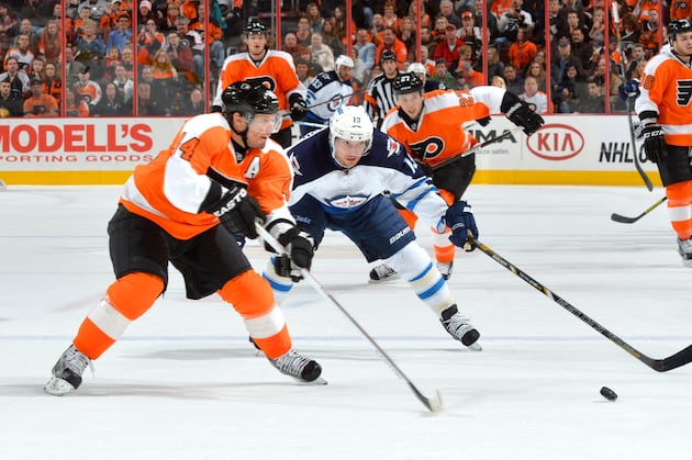 Flyers' Wellwood Talks, Reveals Gruesome Skate Cut