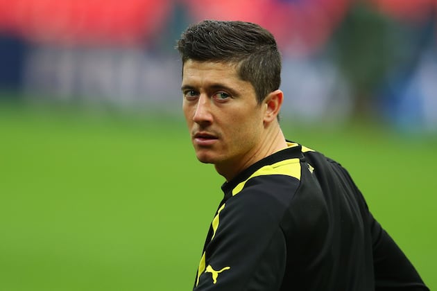 Bayern Munich vs. Dortmund 2013: Why Robert Lewandowski Won't Be a Factor