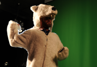 Evan-gattis-polar-bear-costume_crop_north