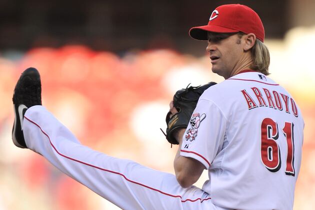 Surging Reds Continue Dominance of Cubs