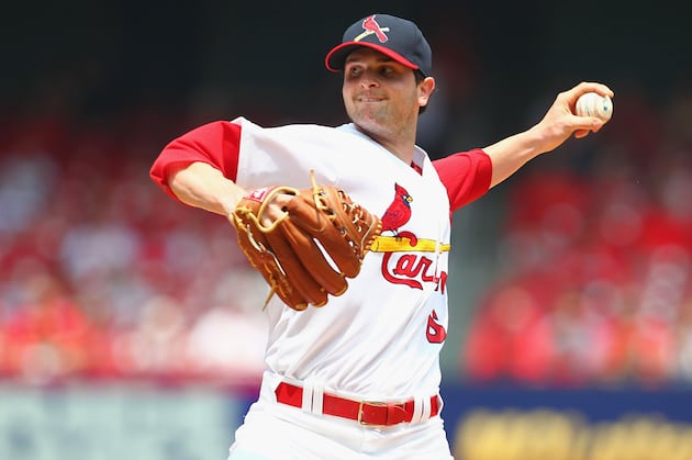 Cardinals Starter John Gast Exits Game with Shoulder Tightness