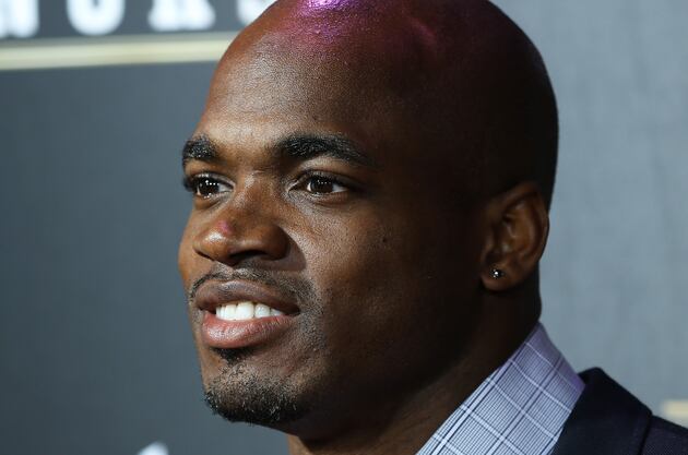 Adrian Peterson on Gay Marriage: 'That's Not Something I Believe In'