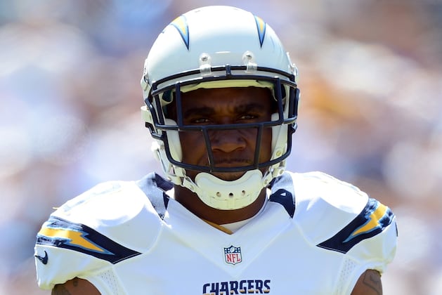Broncos Move Jammer to Safety