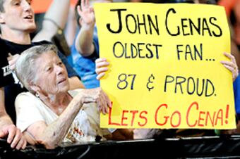314-fan-signs-of-the-week-0604_original_crop_north