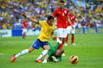 Brazil, England Go Back and Forth in 2-2 Draw