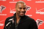 Osi Umenyiora Fitting Right in with Falcons