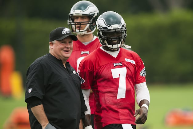 Michael Vick Says Chip Kelly Is Slowing the Tempo
