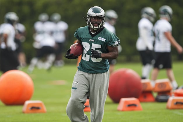 LeSean McCoy: I'm a Tony Romo Fan; I Would Take Him Over Joe Flacco