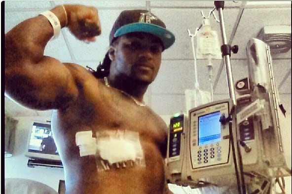 DuJuan Harris Shows off Bandage After Having Cyst Removed