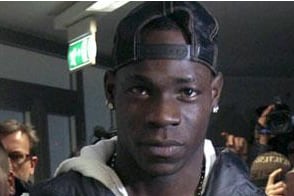 Balotelli in Bolt Row