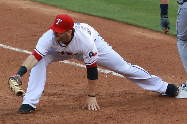 Mitch Moreland Exits, Hamstring Trouble