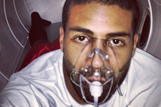 Foster Posts Pic Inside Hyperbaric Chamber