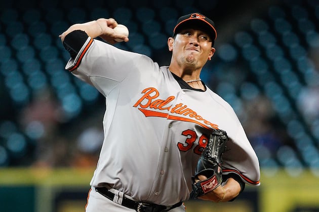 Astros Blast Six Homers in 11-7 Win over Orioles