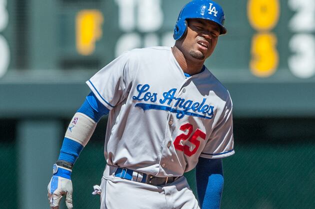 Carl Crawford's Hamstring Strain Is 'Fairly Significant'
