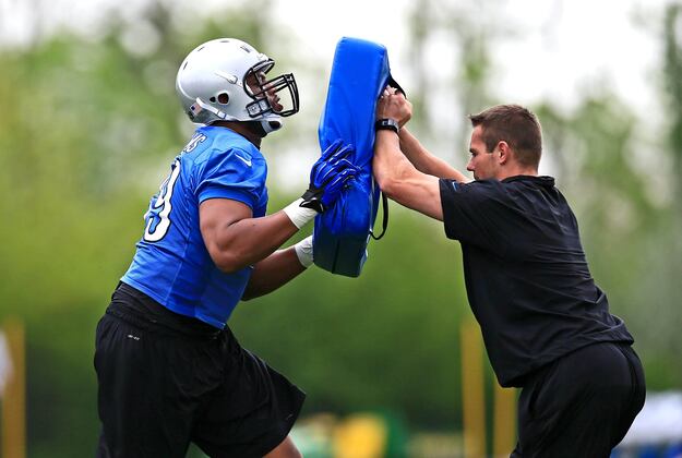 Sanders Says Lions Rookie Williams Could Move to Tackle
