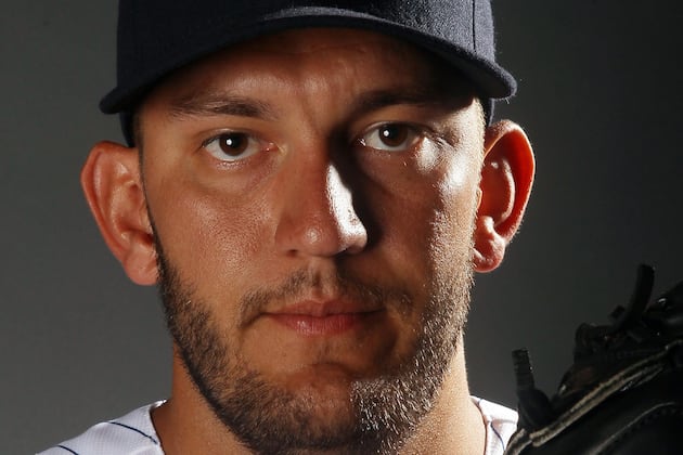 Nationals Acquire Reliever Robertson off Waivers from Twins