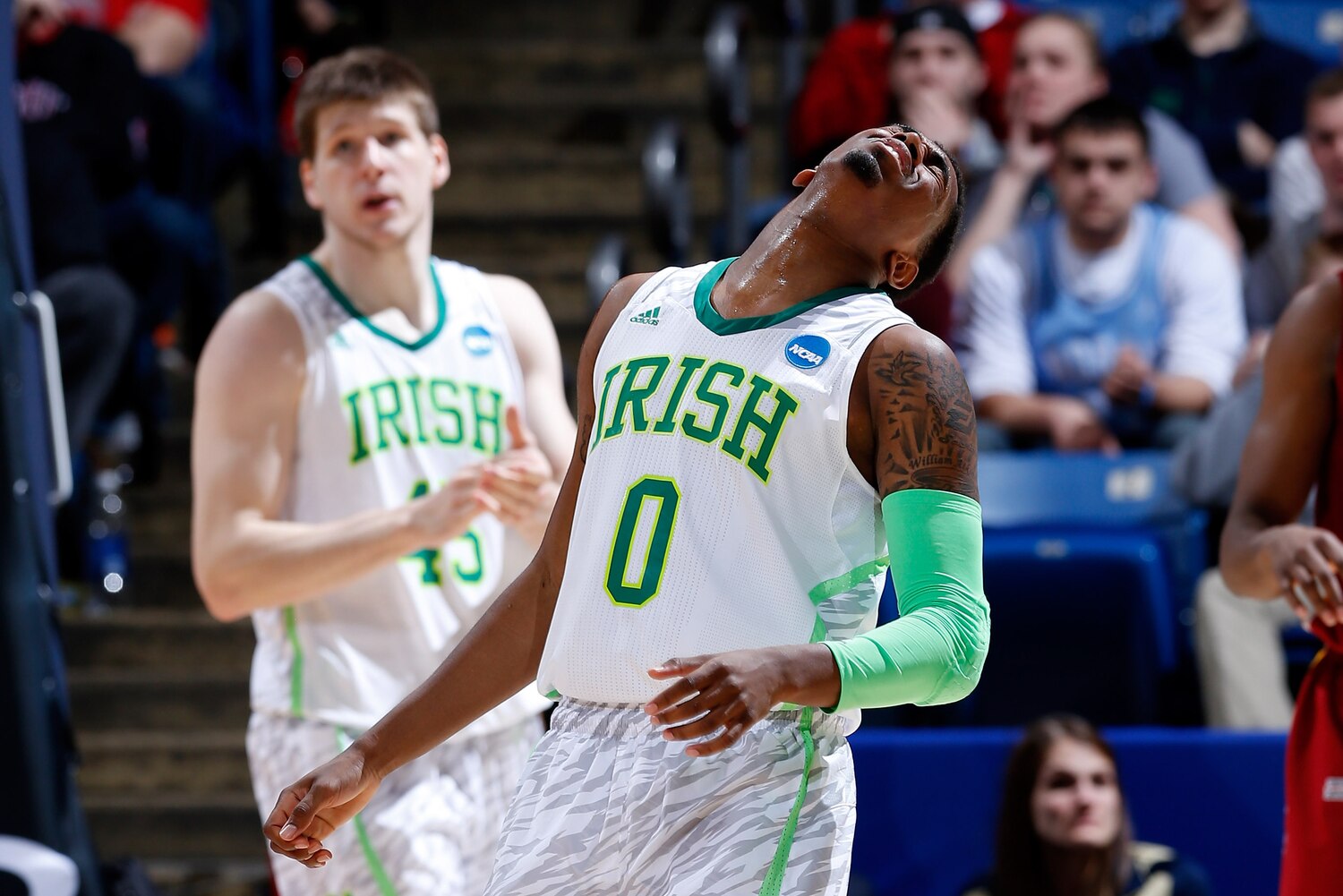 Ranking the 10 Ugliest College Basketball Uniforms in History