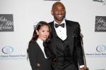 Kobe Auction Suit Goes in His Favor; Parents Apologize